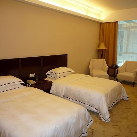Guangzhou Yifeng Hotel Exterior photo