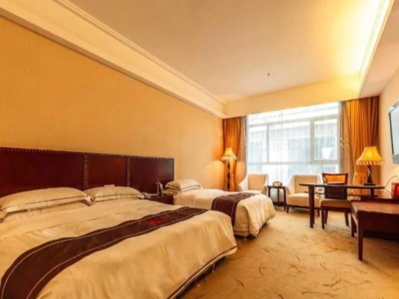 Guangzhou Yifeng Hotel Exterior photo