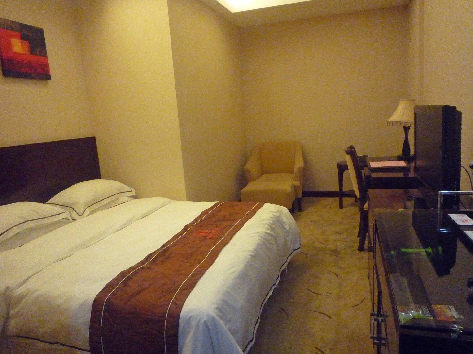 Guangzhou Yifeng Hotel Exterior photo