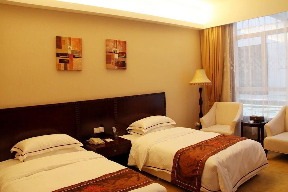 Guangzhou Yifeng Hotel Exterior photo